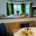 Gaestehaus Maria Theresia Apartman Schliersee