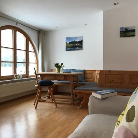 Gaestehaus Maria Theresia Schliersee