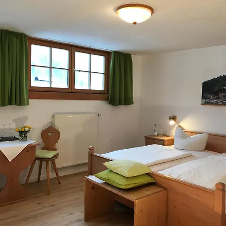 Appartement Gaestehaus Maria Theresia Schliersee