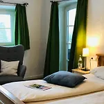 Appartement Gaestehaus Maria Theresia