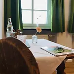 Gaestehaus Maria Theresia Schliersee
