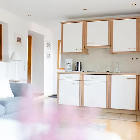 Gaestehaus Maria Theresia Apartment Schliersee
