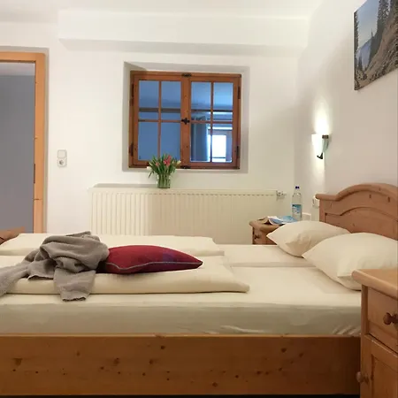 Apartment Gaestehaus Maria Theresia