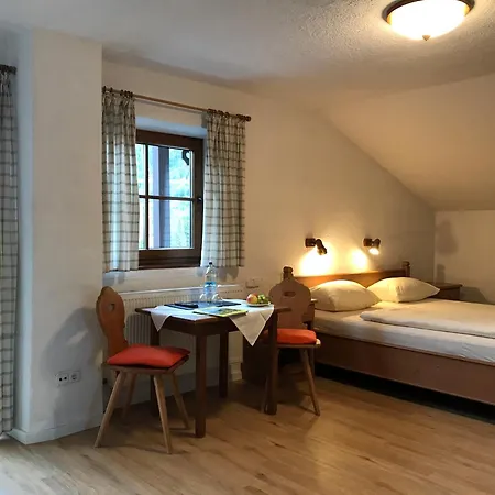 Apartment Gaestehaus Maria Theresia