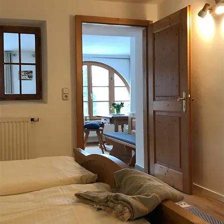 Gaestehaus Maria Theresia Apartman