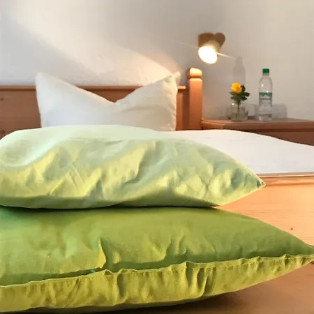 Gaestehaus Maria Theresia Apartment Schliersee