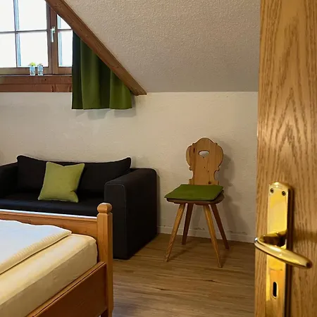 Gaestehaus Maria Theresia * Schliersee