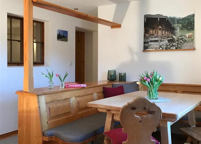 Gaestehaus Maria Theresia * Schliersee