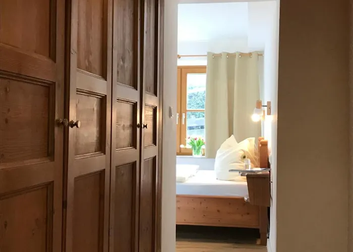 Gaestehaus Maria Theresia Appartement Schliersee