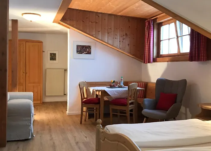 Gaestehaus Maria Theresia Schliersee